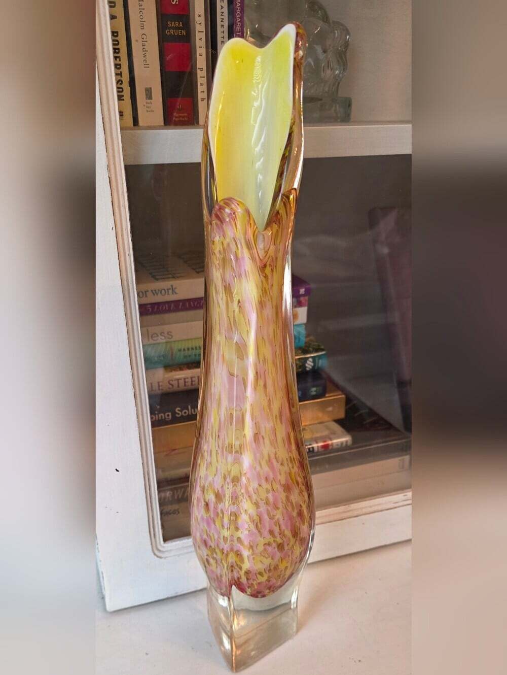 Vintage 1960s Art Glass Vase in Yellow and Pink With Ruffled Top